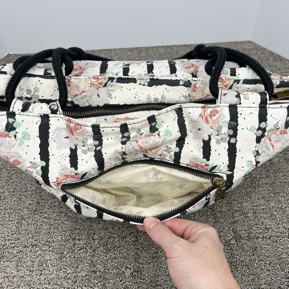 Farmhouse Is My Style Off White Floral Tote‎ Bag Black Rope Handles Zipper Purse - Picture 8 of 10